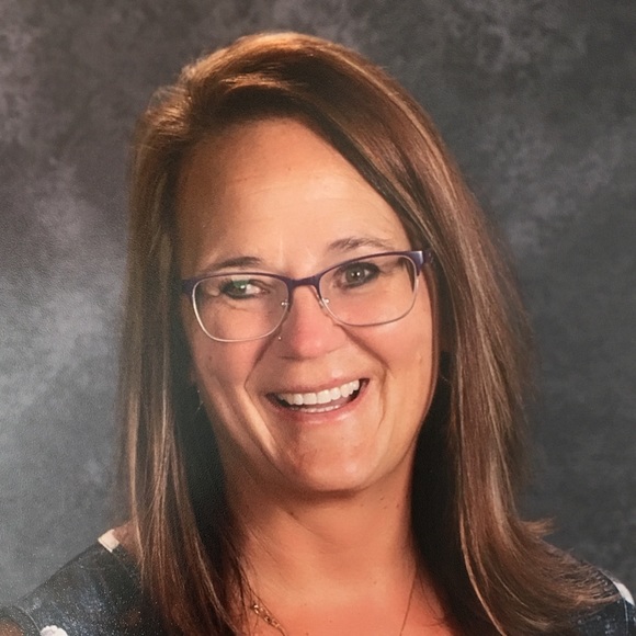 Meet your Posher, Lori - Picture 1 of 1